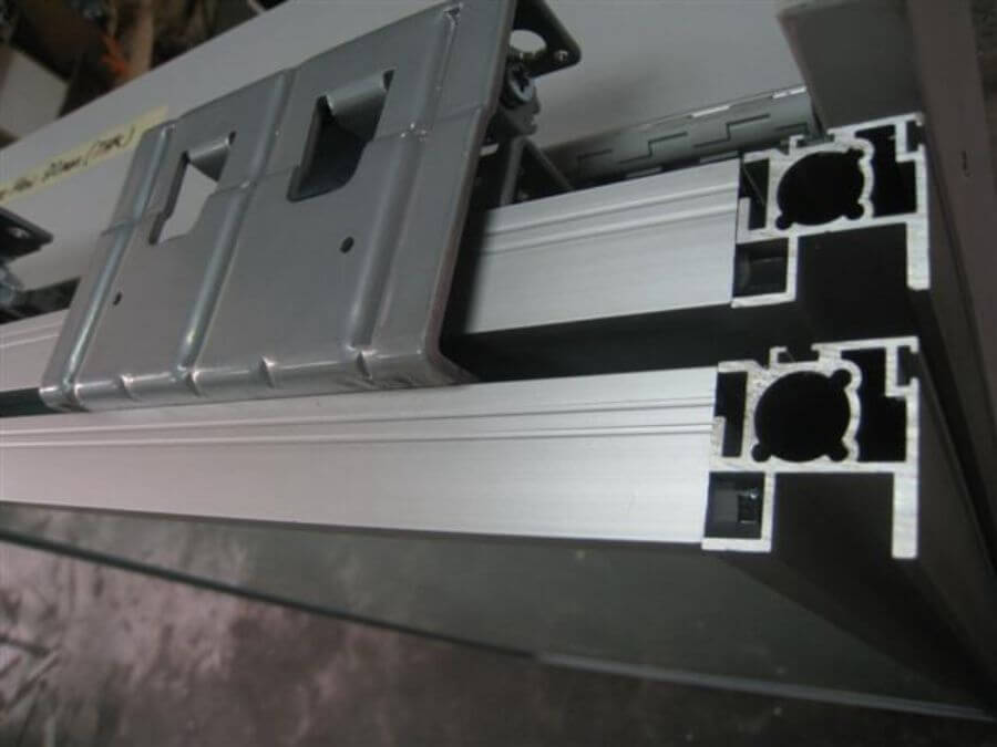H1 Series Sliding Door – 3