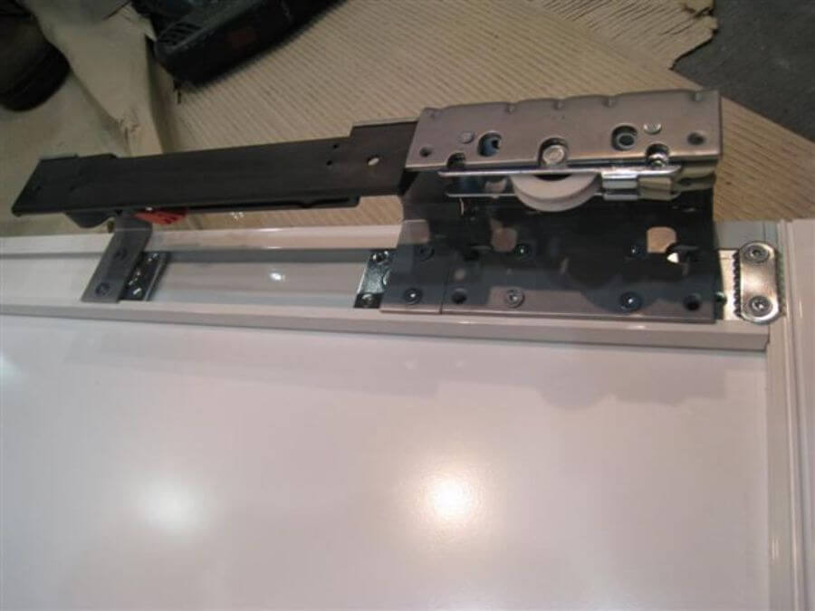 H1 Series Sliding Door – 4
