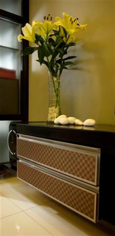 Pintu Panel (Crystal) – d