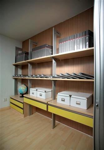 Rak Buku – x