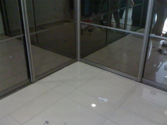 Pintu Sliding – 4/z2